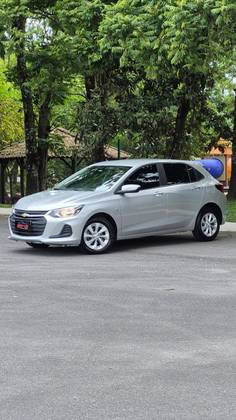 CHEVROLET ONIX 1.0 TURBO FLEX LT MANUAL CHEVROLET ONIX 1.0 TURBO FLEX LT MANUAL